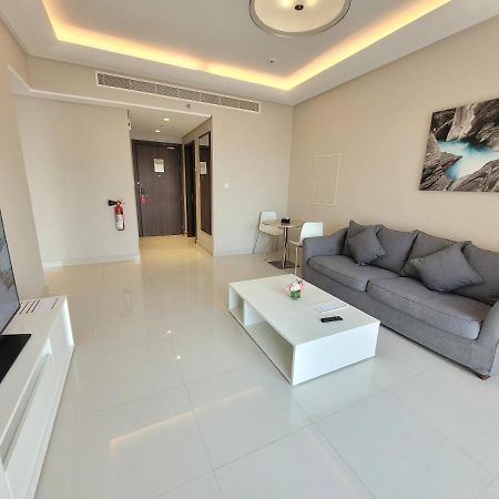 Sunday Luxury Downtown Adliya Formerly Jewel Hotel Al-Manamah Bagian luar foto