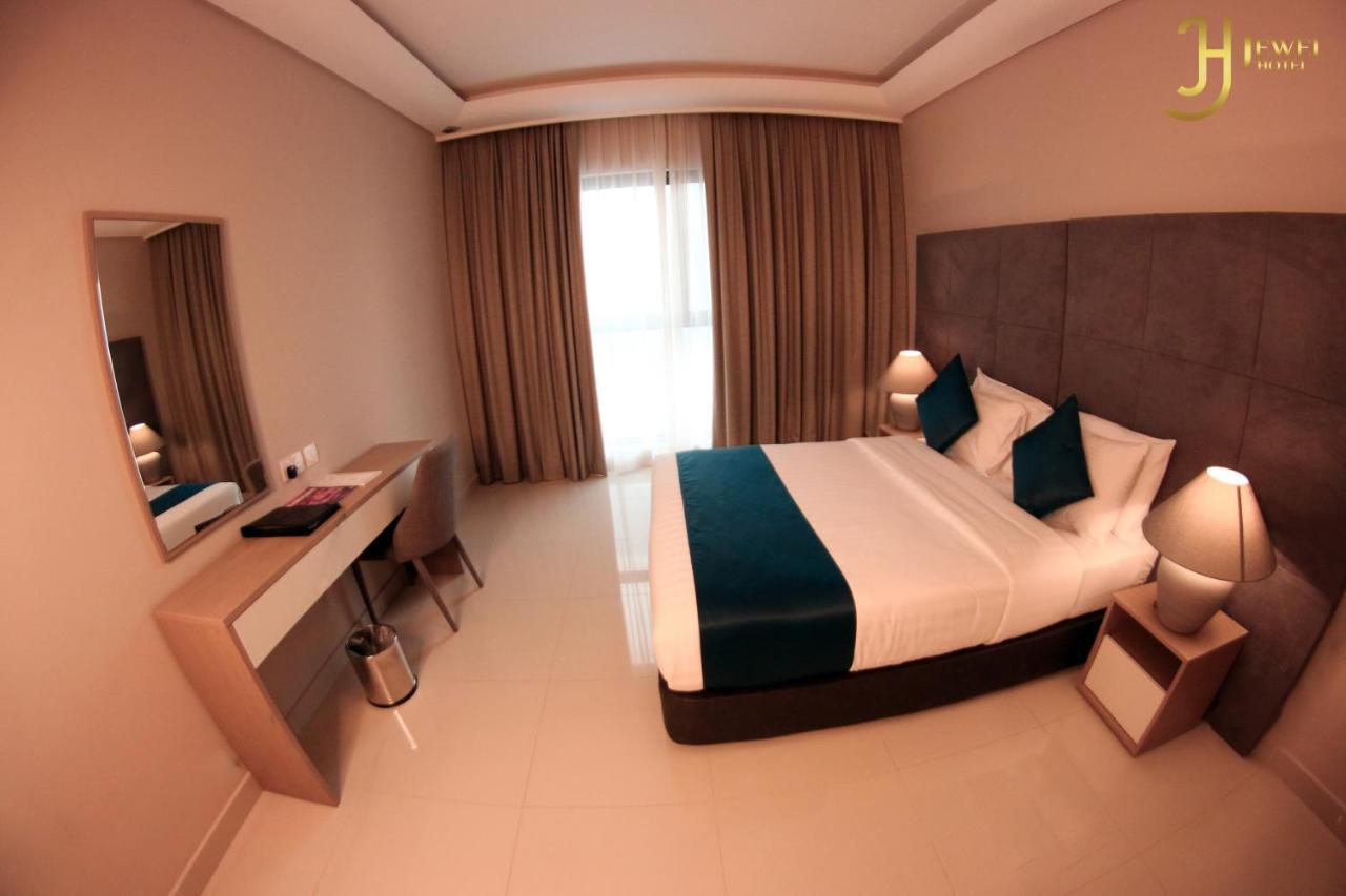 Sunday Luxury Downtown Adliya Formerly Jewel Hotel Al-Manamah Bagian luar foto