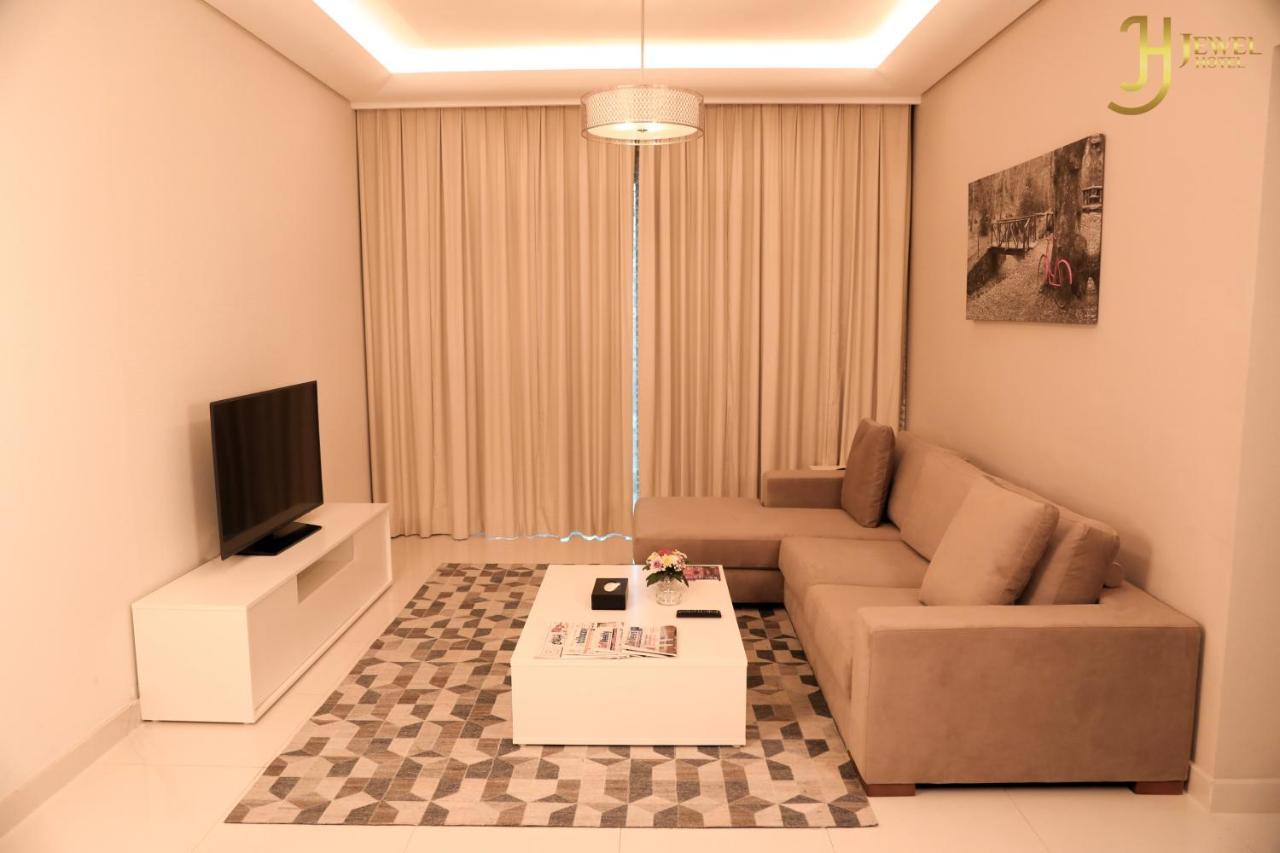 Sunday Luxury Downtown Adliya Formerly Jewel Hotel Al-Manamah Bagian luar foto