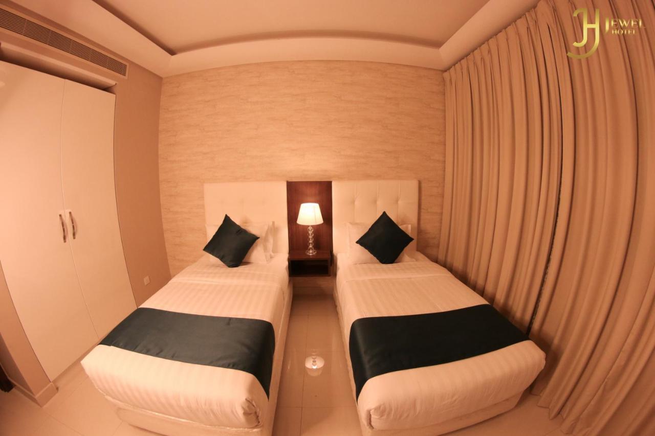 Sunday Luxury Downtown Adliya Formerly Jewel Hotel Al-Manamah Bagian luar foto