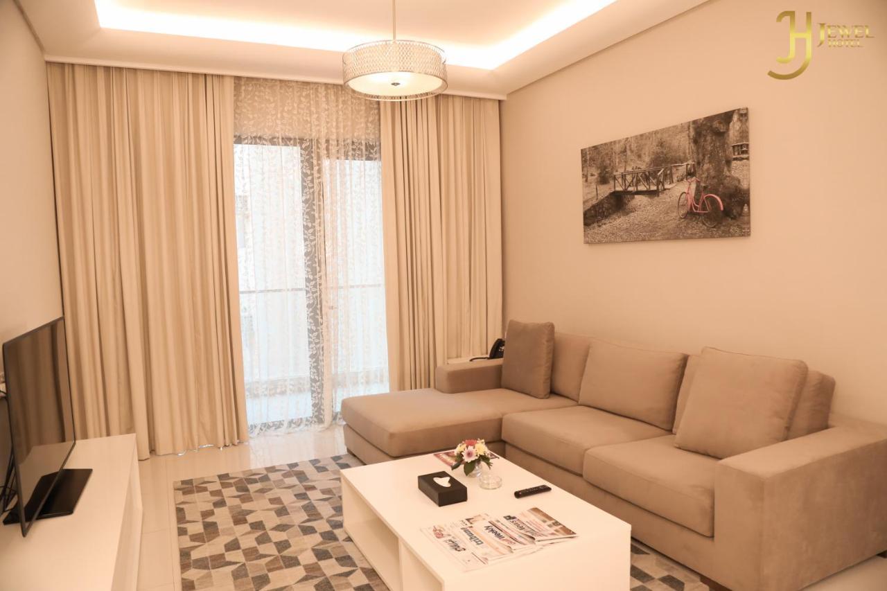 Sunday Luxury Downtown Adliya Formerly Jewel Hotel Al-Manamah Bagian luar foto