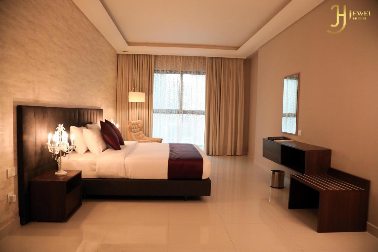 Sunday Luxury Downtown Adliya Formerly Jewel Hotel Al-Manamah Bagian luar foto