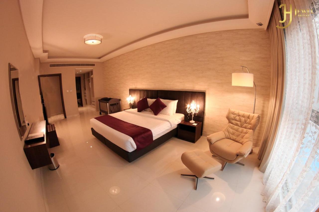 Sunday Luxury Downtown Adliya Formerly Jewel Hotel Al-Manamah Bagian luar foto