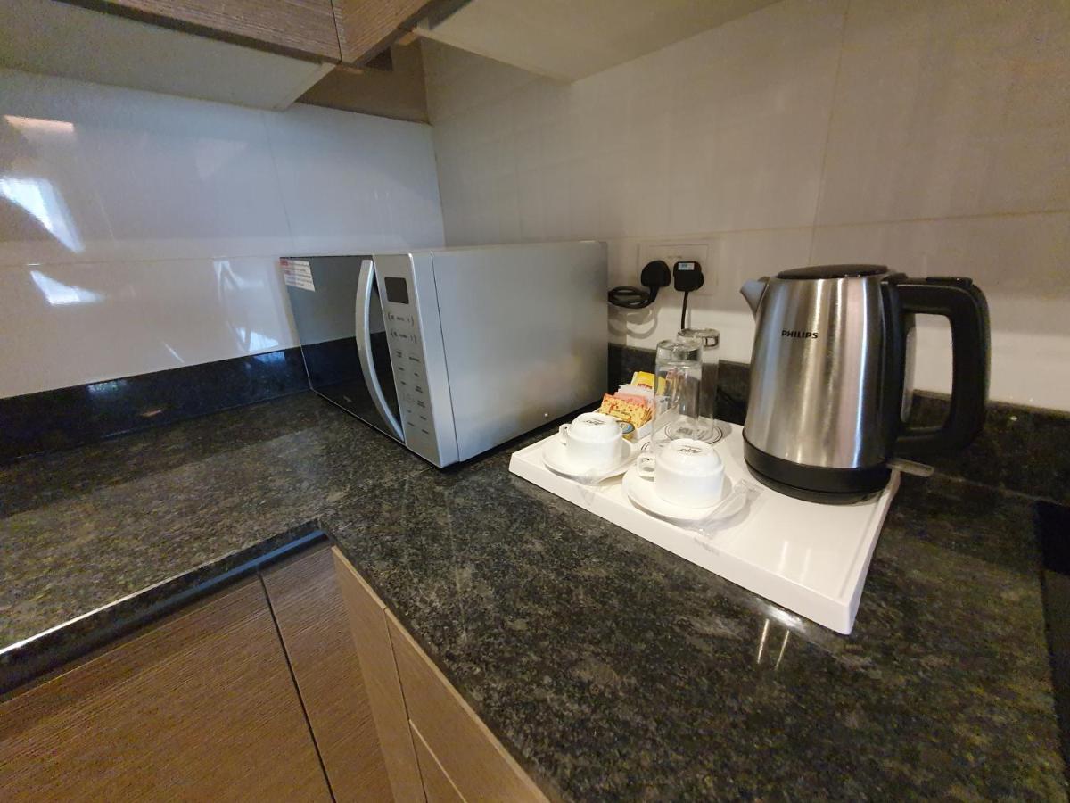 Sunday Luxury Downtown Adliya Formerly Jewel Hotel Al-Manamah Bagian luar foto