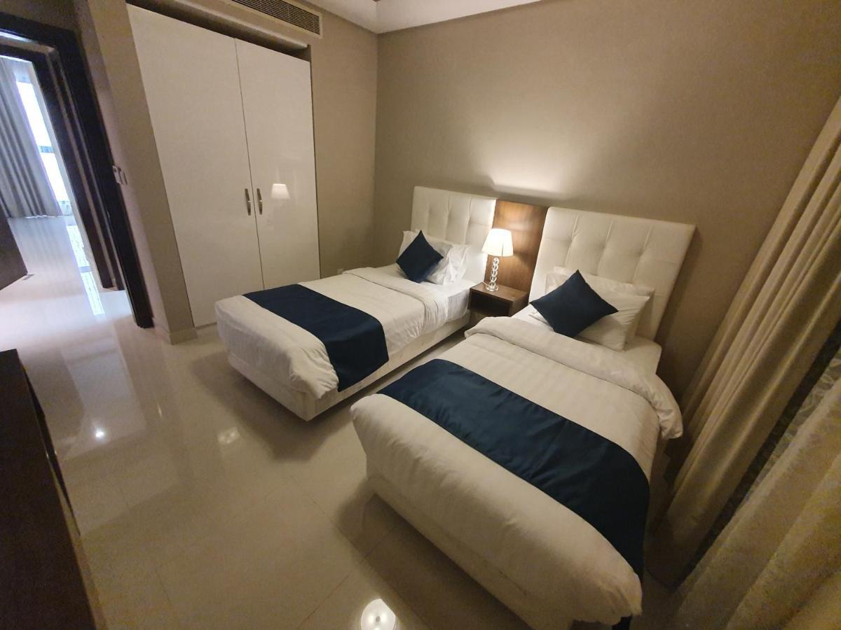 Sunday Luxury Downtown Adliya Formerly Jewel Hotel Al-Manamah Bagian luar foto